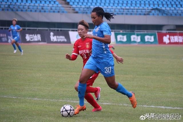 足球报：成渝引领西部崛起 中国足球将迎新格局？